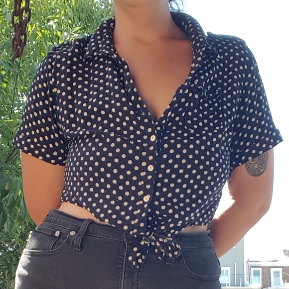 Cropped Button Up - Picture 8 of 10